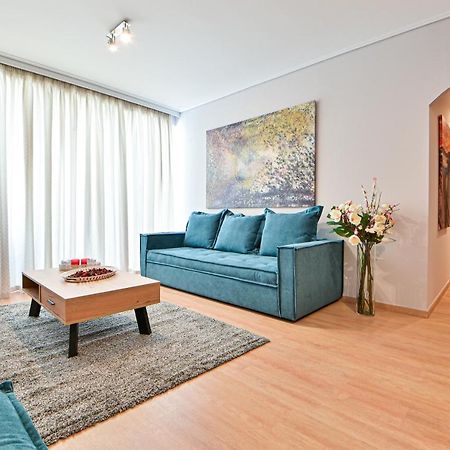 Modern Flat In The Heart Of Port Of Piraeus Lägenhet Exteriör bild