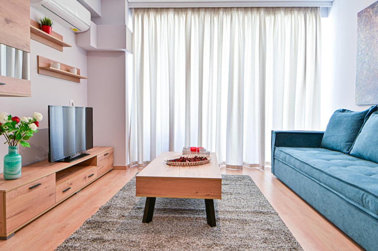 Modern Flat In The Heart Of Port Of Piraeus Lägenhet Exteriör bild