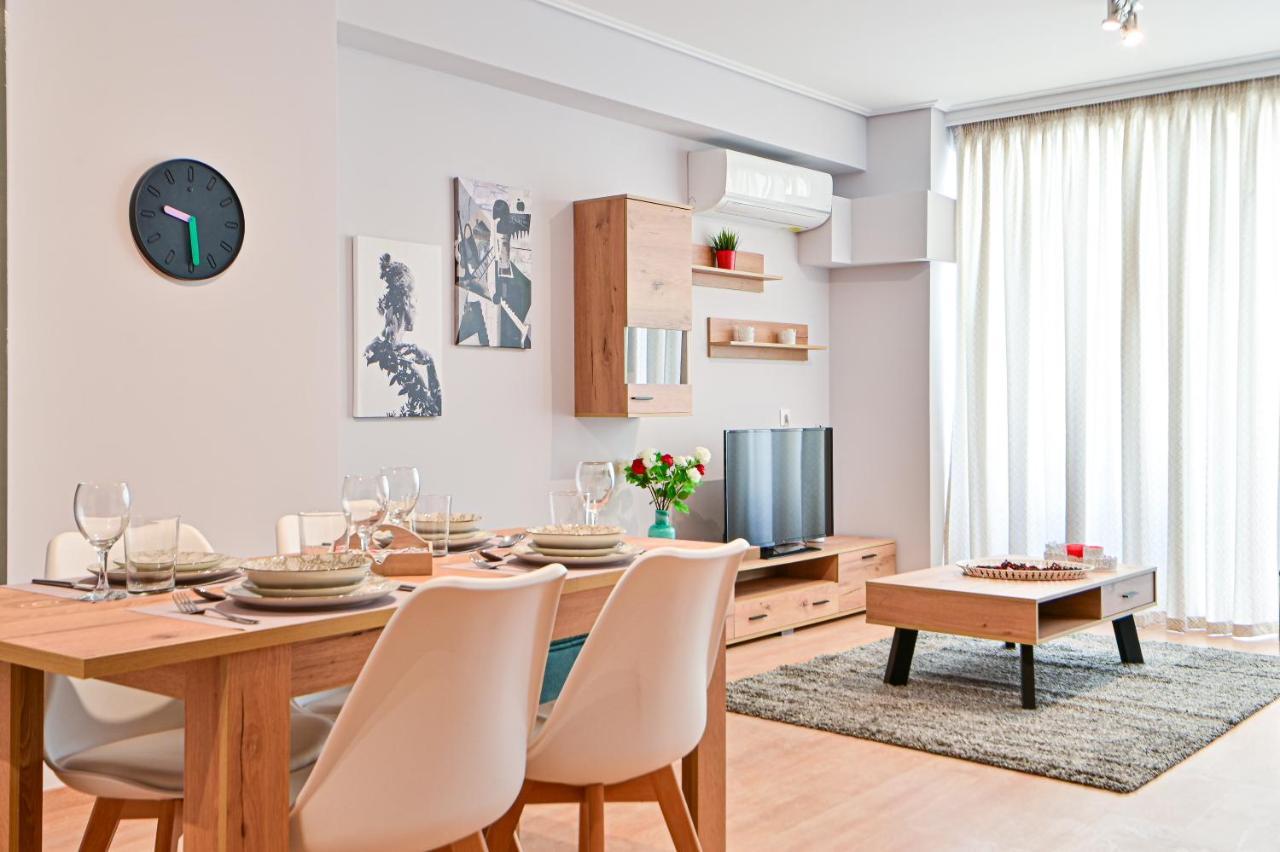 Modern Flat In The Heart Of Port Of Piraeus Lägenhet Exteriör bild