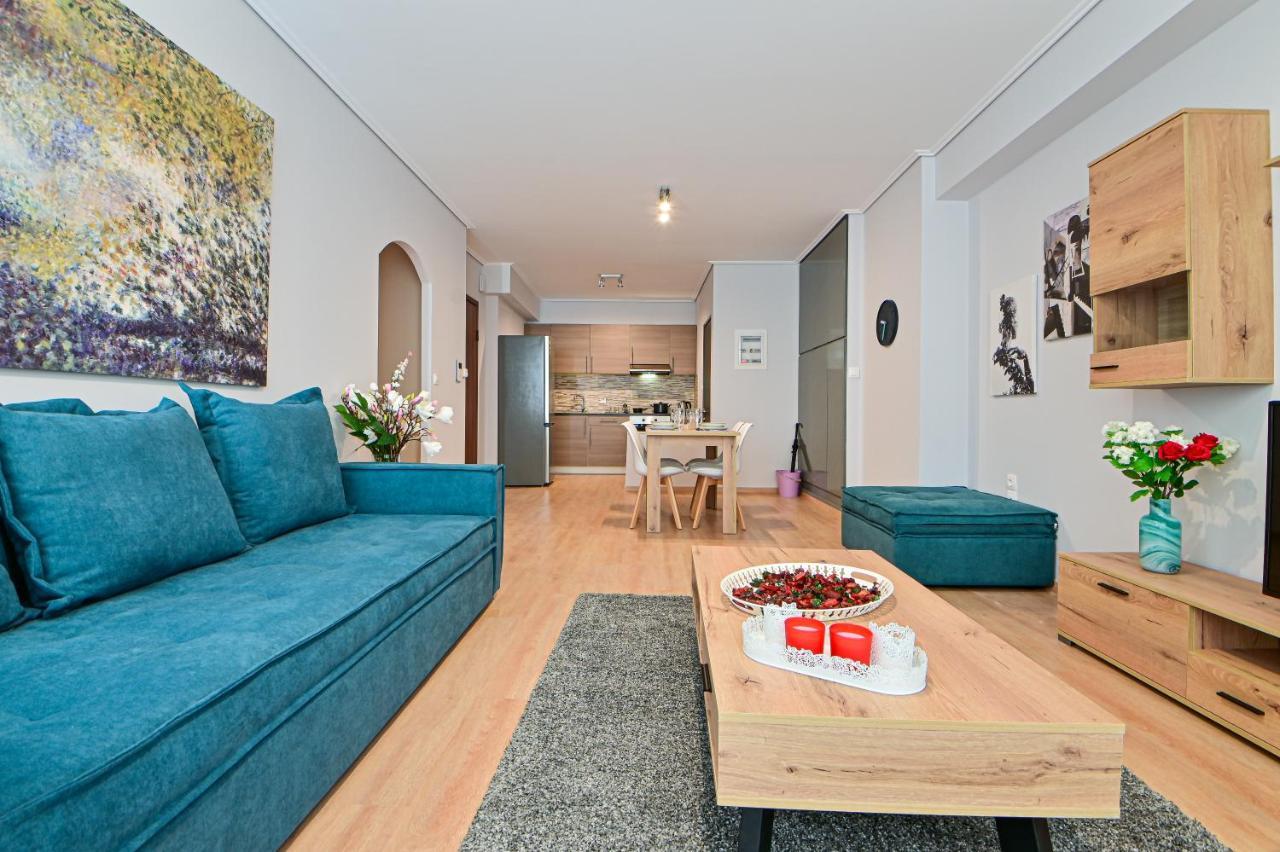 Modern Flat In The Heart Of Port Of Piraeus Lägenhet Exteriör bild